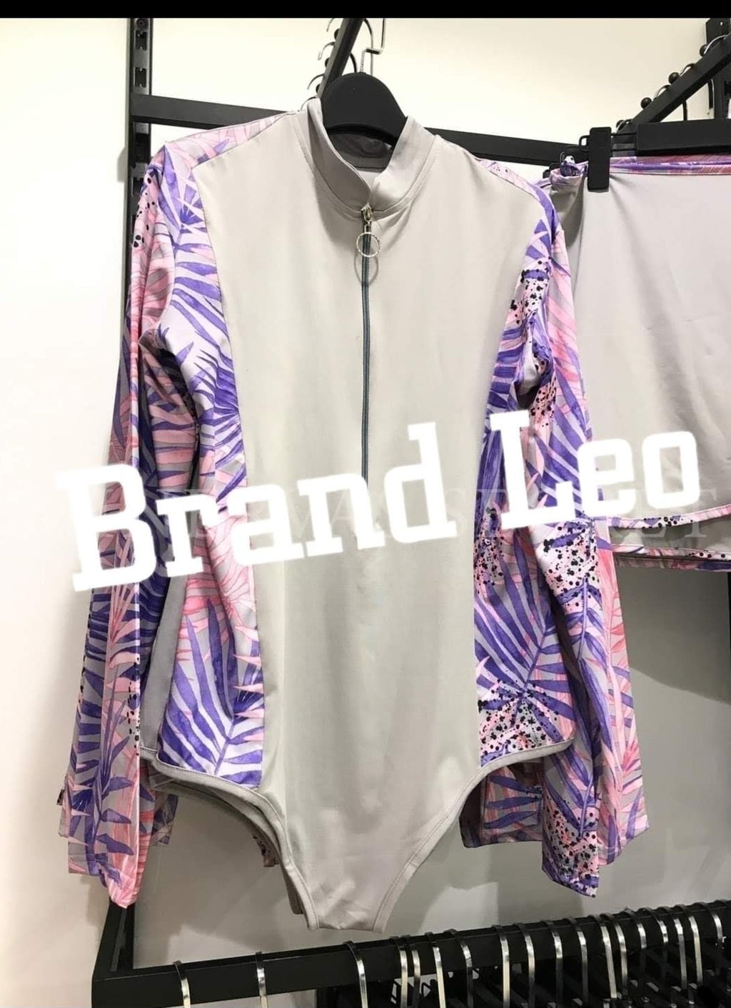 Brand Leo